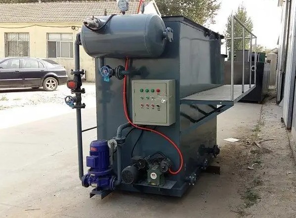 溶氣式氣浮機(jī)工作原理是什么樣的，我總結(jié)了三點(diǎn)，看看你知道不？02